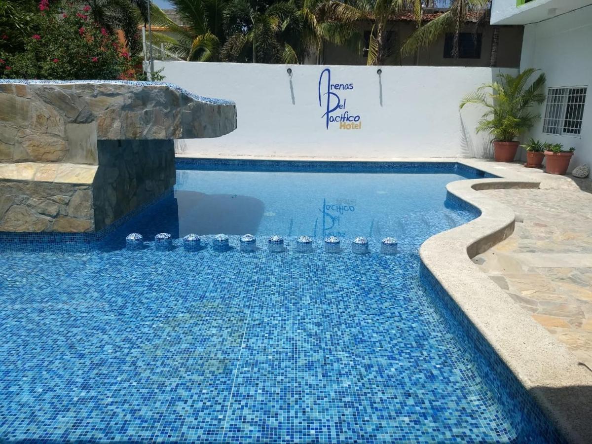 Hotel Arenas Del Pacifico Santa Cruz Huatulco Bagian luar foto