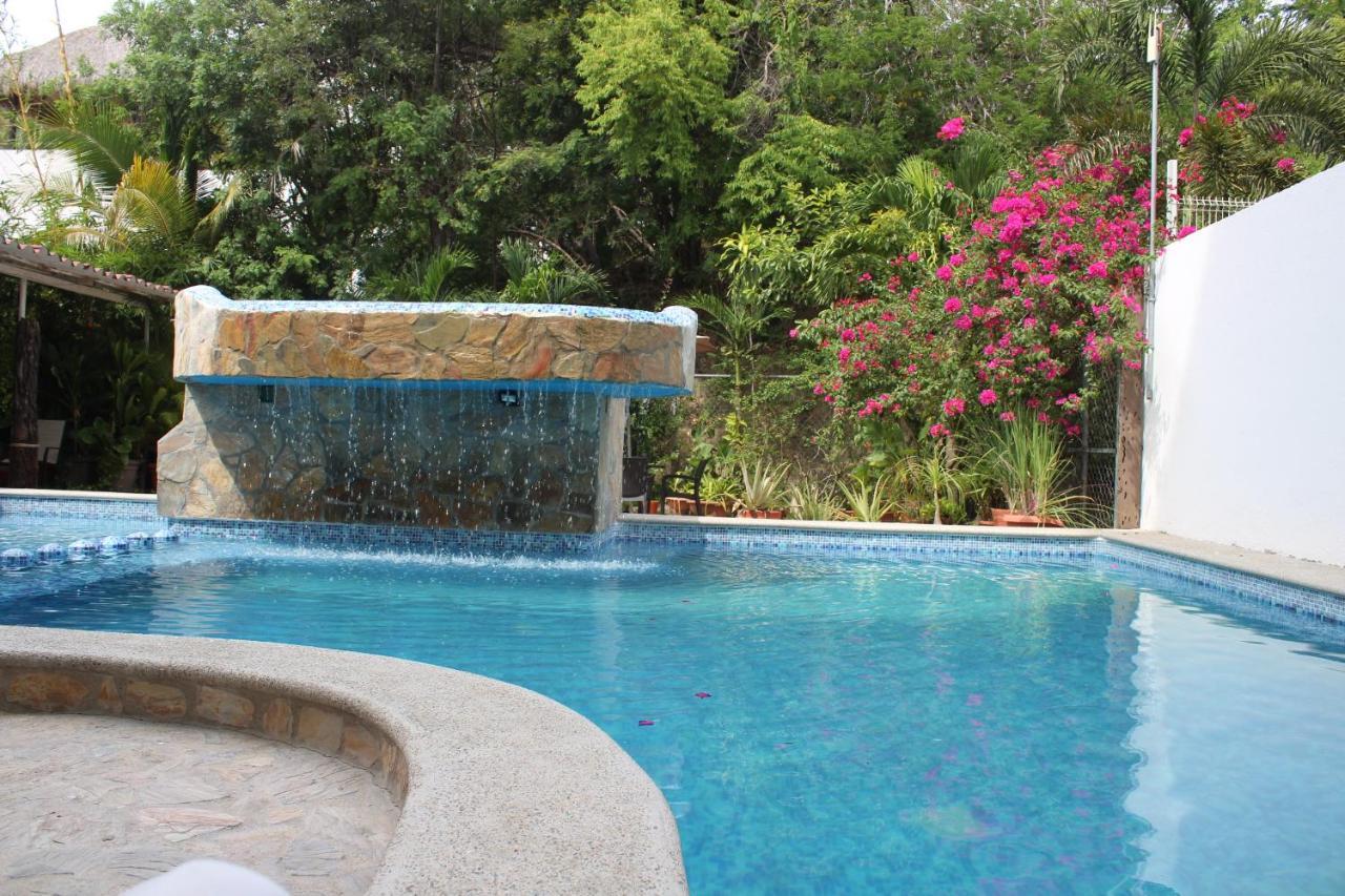 Hotel Arenas Del Pacifico Santa Cruz Huatulco Bagian luar foto